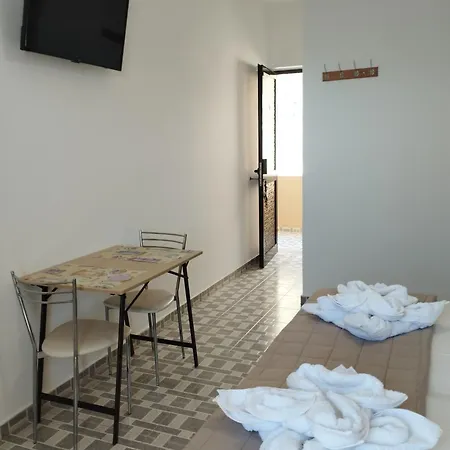 Soula & Apartment Palaiochora